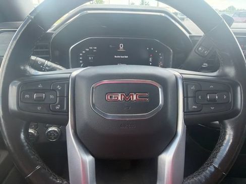 Used 2022 GMC Sierra 1500 Elevation w/ X31 Off-Road Package AWD/4WD image 8