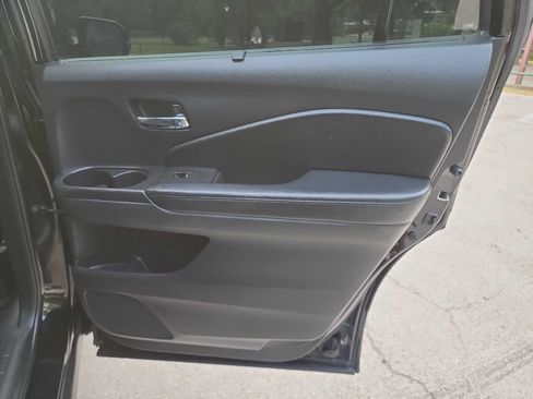 Used 2021 Honda Pilot Special Edition image 40