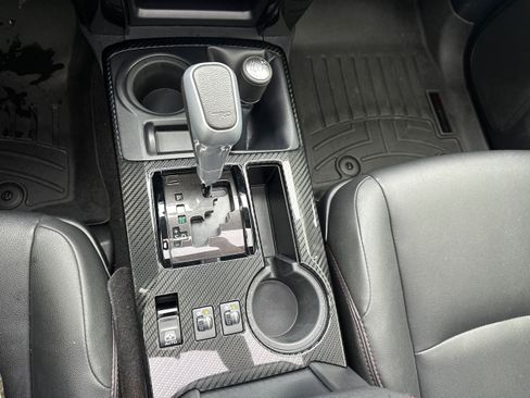 Used 2021 Toyota 4Runner TRD Off-Road Premium w/ Moonroof Package image 15