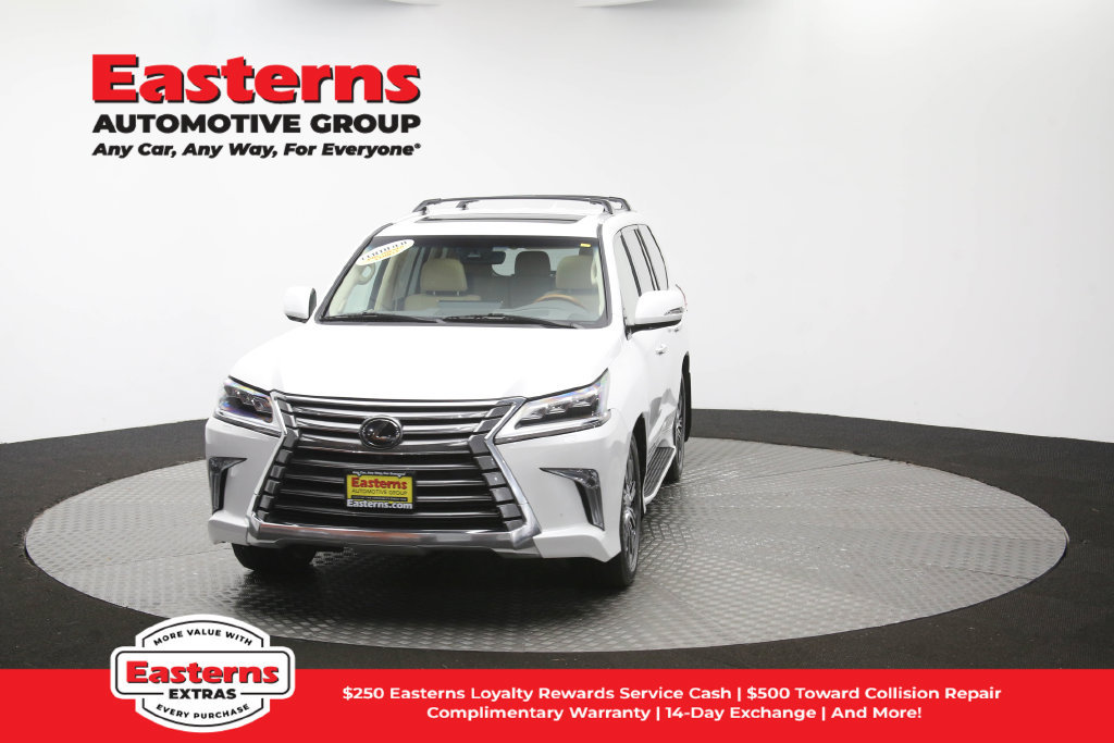 Used 2021 Lexus LX 570 4WD w/ Luxury Package image 64
