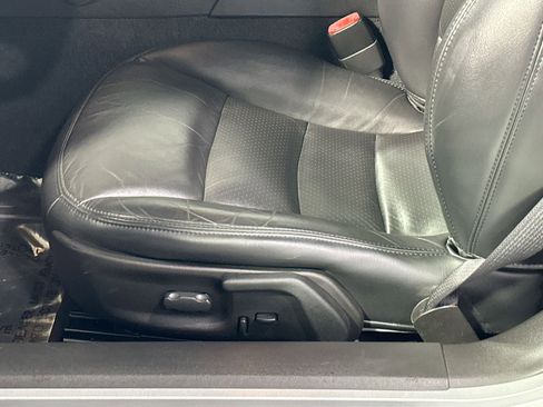 Used 2011 Chevrolet Corvette Coupe w/ Roof Package image 13