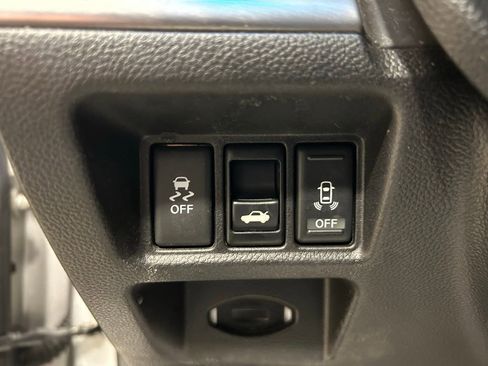 Used 2012 INFINITI G37 x w/ Premium Pkg image 13