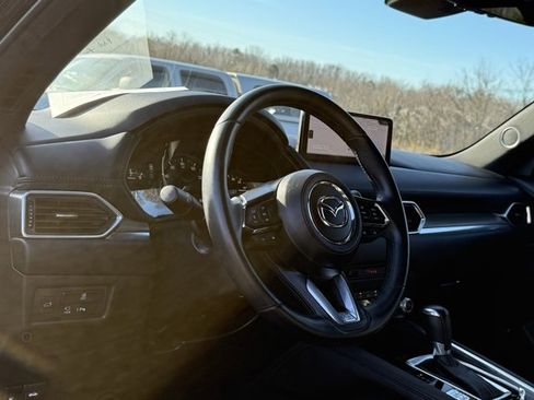 Used 2023 MAZDA CX-5 Signature image 2