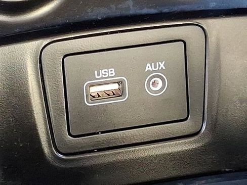 Used 2017 Hyundai Santa Fe Sport image 21