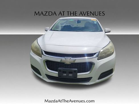 Used 2015 Chevrolet Malibu LT w/ Power Convenience Package FWD image 3