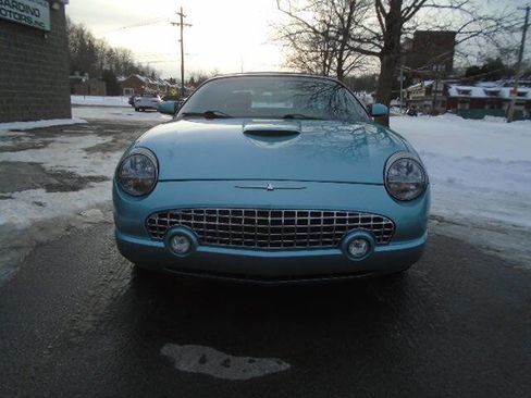 Used 2002 Ford Thunderbird Deluxe image 3