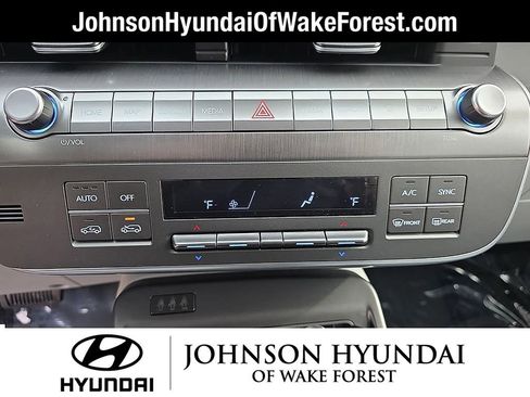 New 2026 Hyundai Kona Limited FWD image 32