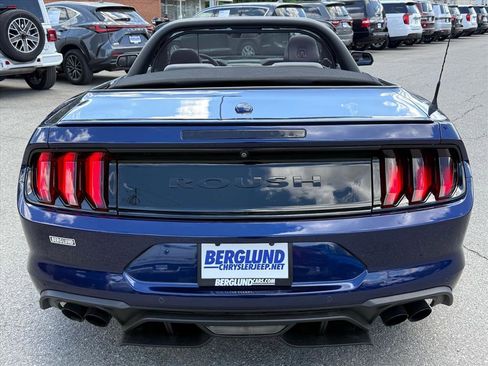 Used 2018 Ford Mustang GT Premium w/ GT Performance Package image 5