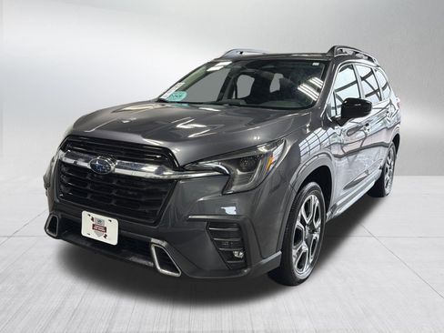 Certified 2025 Subaru Ascent Touring AWD/4WD image 3