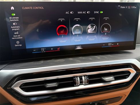 Certified 2024 BMW 330i xDrive Sedan w/ Premium Package image 24