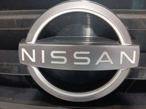 Used 2025 Nissan Pathfinder SL AWD/4WD image 19