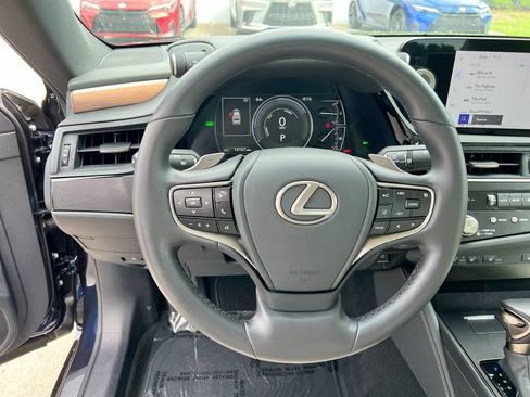 Certified 2025 Lexus ES 300h w/ Premium Package FWD image 13