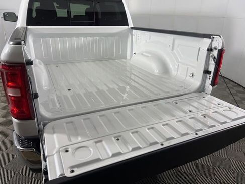 New 2026 RAM 1500 Laramie AWD/4WD image 7