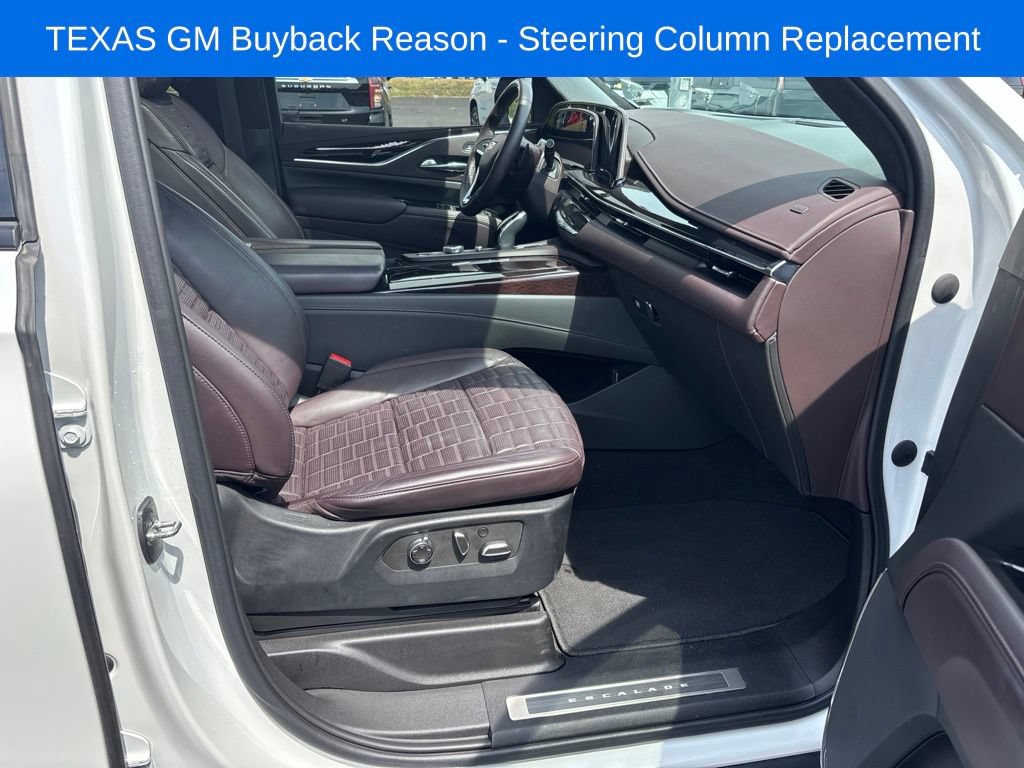 Used 2023 Cadillac Escalade ESV Sport Platinum AWD/4WD image 9