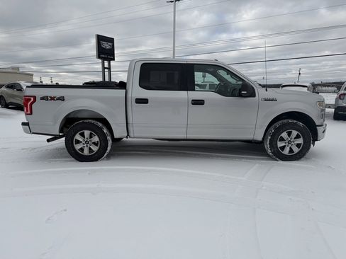 Used 2016 Ford F150 XLT w/ Equipment Group 301A Mid image 10