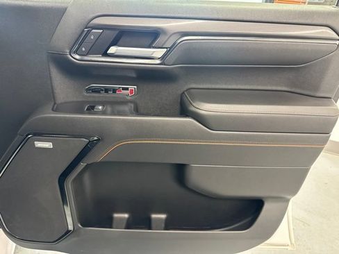 Used 2022 GMC Sierra 1500 AT4 w/ AT4 Preferred Package AWD/4WD image 29