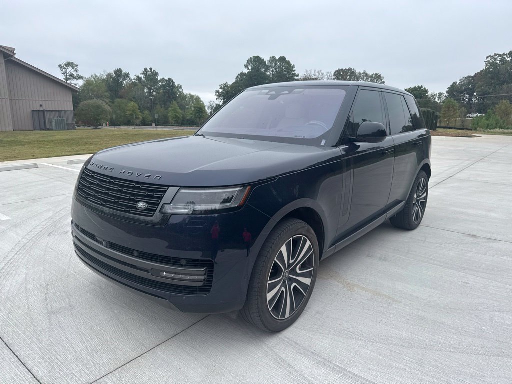 Used 2023 Land Rover Range Rover SE AWD/4WD image 1