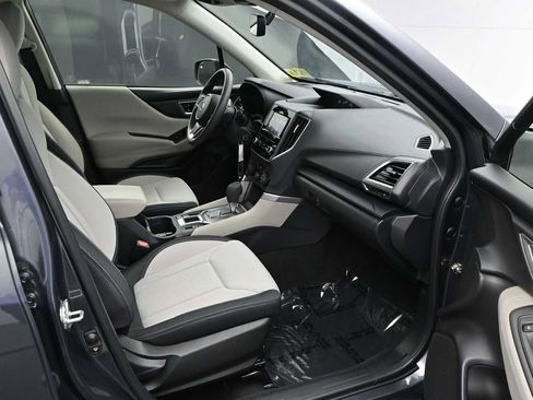 Used 2023 Subaru Forester AWD/4WD image 30