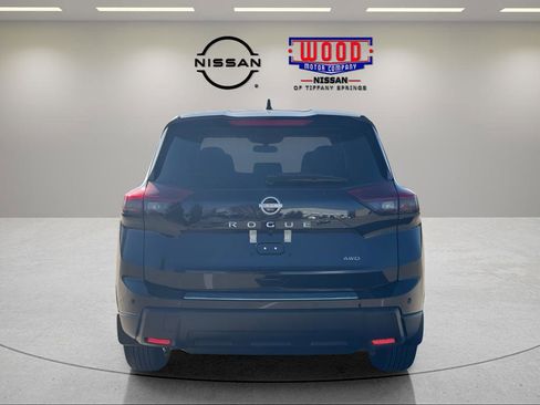 New 2026 Nissan Rogue SV w/ Cold Weather Package image 4
