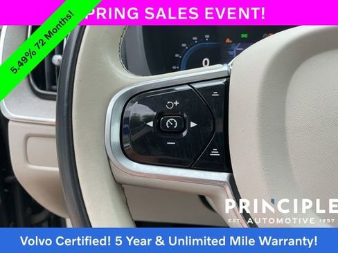 Certified 2023 Volvo XC60 B5 Plus w/ Protection Package Premier FWD image 22