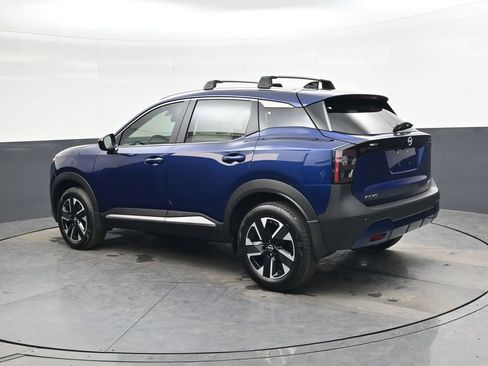 Certified 2026 Nissan Kicks SV w/ Cold Weather Package AWD/4WD image 8
