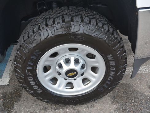 Used 2018 Chevrolet Silverado 3500 W/T image 9