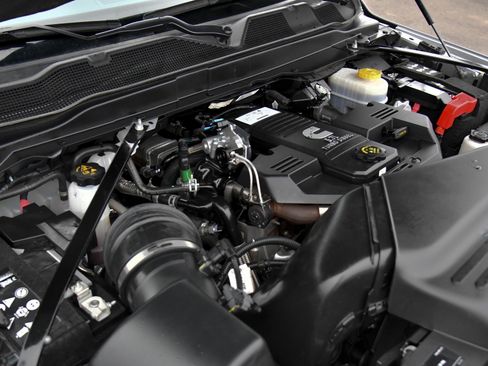 Used 2024 RAM 2500 Laramie image 57