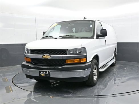 Used 2024 Chevrolet Express 2500 w/ Driver Convenience Package image 2