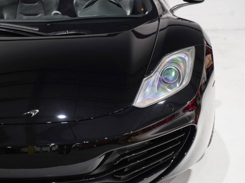 Used 2013 McLaren MP4-12C Spider RWD image 27