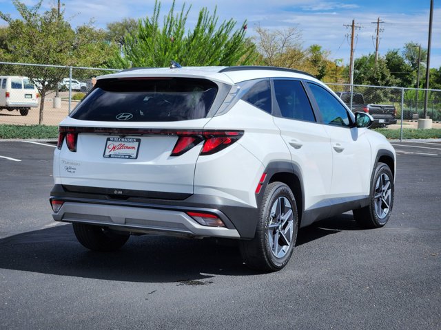 Used 2025 Hyundai Tucson SEL FWD image 3