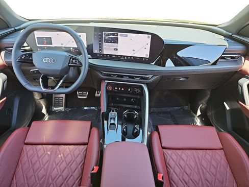 New 2026 Audi SQ5 Premium Plus AWD/4WD image 9
