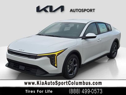 New 2025 Kia K4 LXS