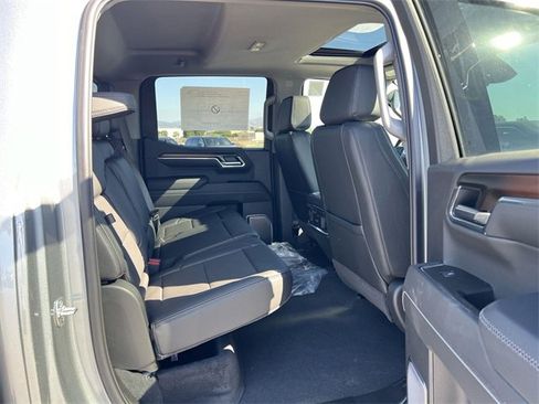 New 2026 GMC Sierra 1500 Denali w/ Denali Reserve Package image 32