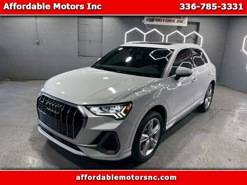 Used 2021 Audi Q3 2.0T Premium Plus w/ Premium Plus Package AWD/4WD image 1