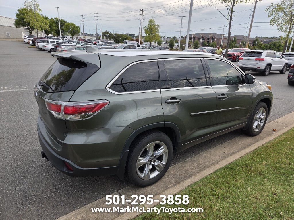 Used 2016 Toyota Highlander Limited FWD image 4