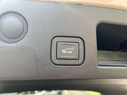 New 2026 GMC Terrain AT4 w/ LPO, Floor Liner Package AWD/4WD image 13