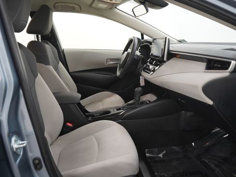 Used 2021 Toyota Corolla LE FWD image 11