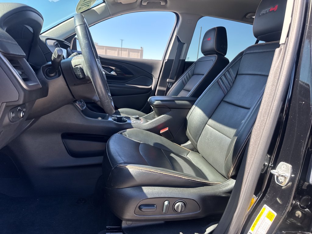 Used 2022 GMC Terrain AT4 w/ LPO, Floor Liner Package AWD/4WD image 16
