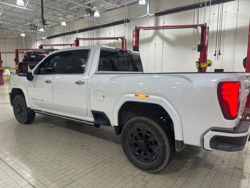 Used 2025 GMC Sierra 2500 Denali Ultimate AWD/4WD image 43