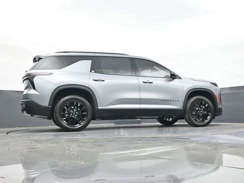 New 2026 Chevrolet Traverse LT w/ Midnight/Sport Edition FWD image 48