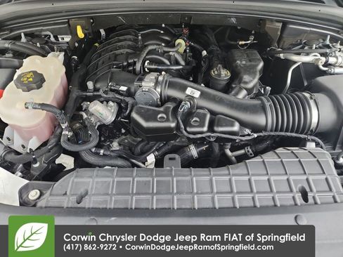 Certified 2023 Jeep Grand Cherokee Laredo image 34