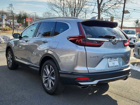 Used 2020 Honda CR-V Touring image 4