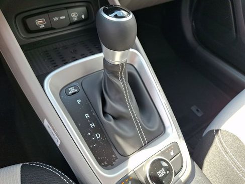 New 2026 Hyundai Venue SEL FWD image 11