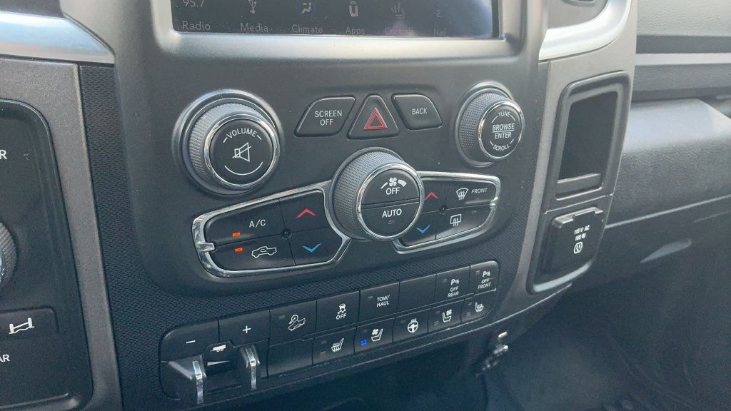 Used 2018 RAM 2500 Power Wagon w/ Leather & Luxury Group AWD/4WD image 15