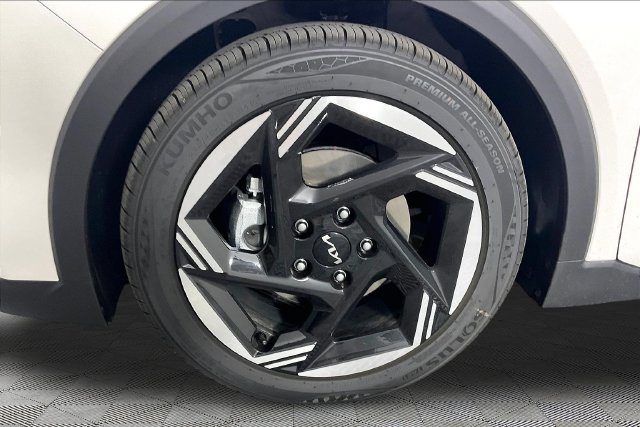 New 2026 Kia K4 EX FWD image 11