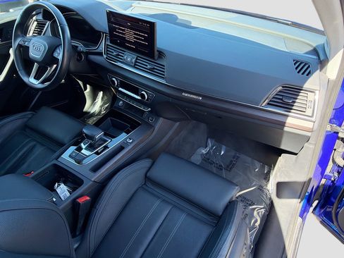 Used 2022 Audi Q5 e Prestige image 14