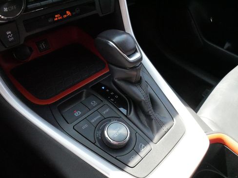 Certified 2024 Toyota RAV4 Adventure AWD/4WD image 24