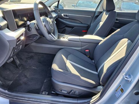 New 2026 Hyundai Sonata SEL FWD image 18