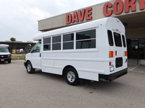 Used 2017 Chevrolet Express 3500 w/ School Bus Package image 6