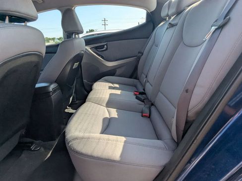 Used 2013 Hyundai Elantra GLS w/ Preferred Pkg FWD image 11